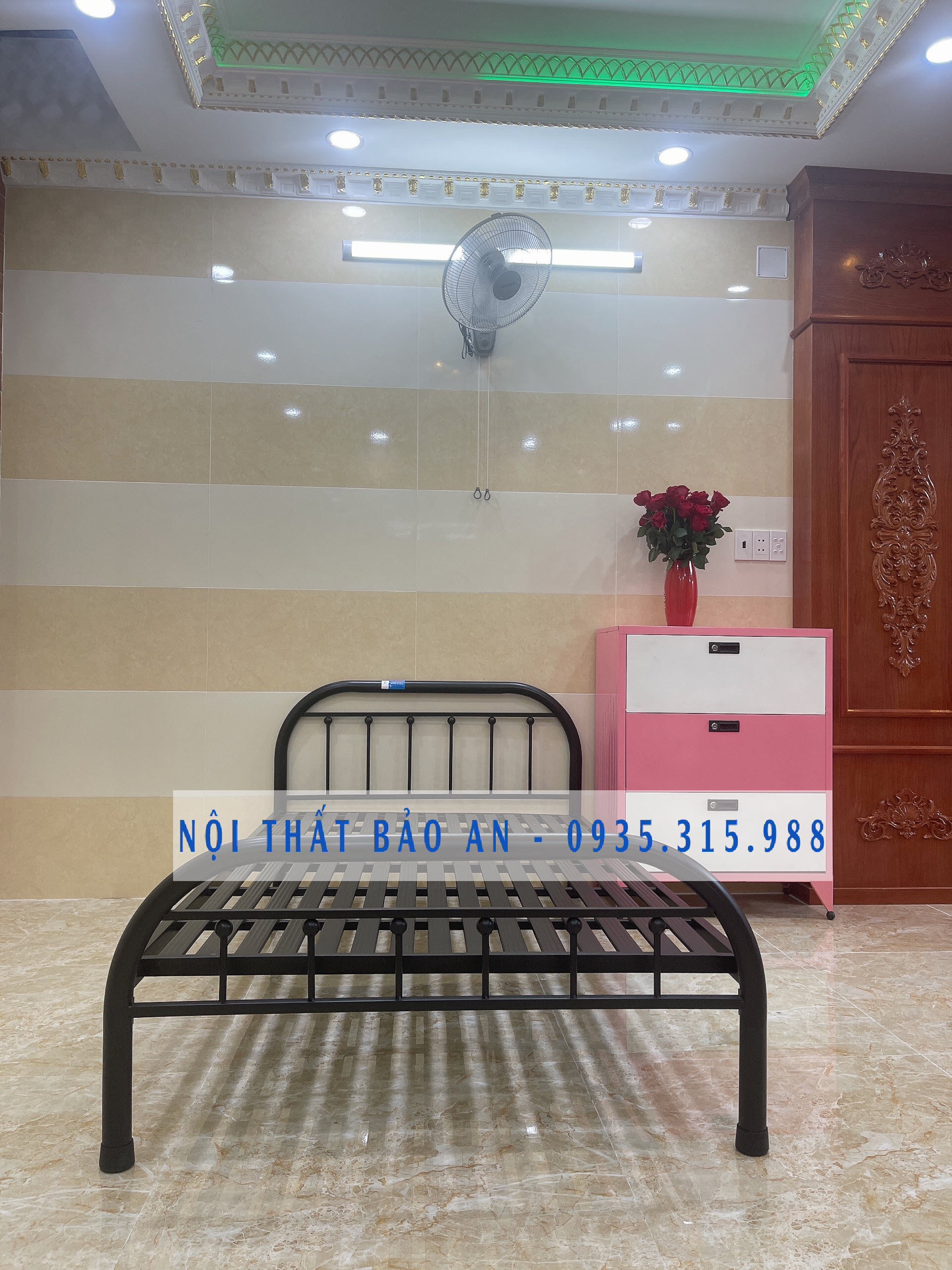 Giường sắt mẫu mỹ nghệ trân châu kích thước ngang 1m2 x dài 2m BẢO AN