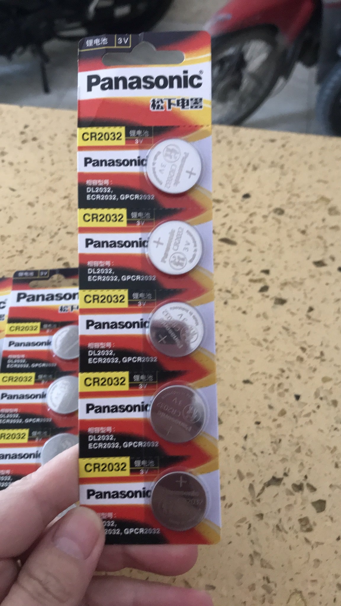 Pin cr2032 panasonic lithium 3v loại tốt vỉ 5 viên