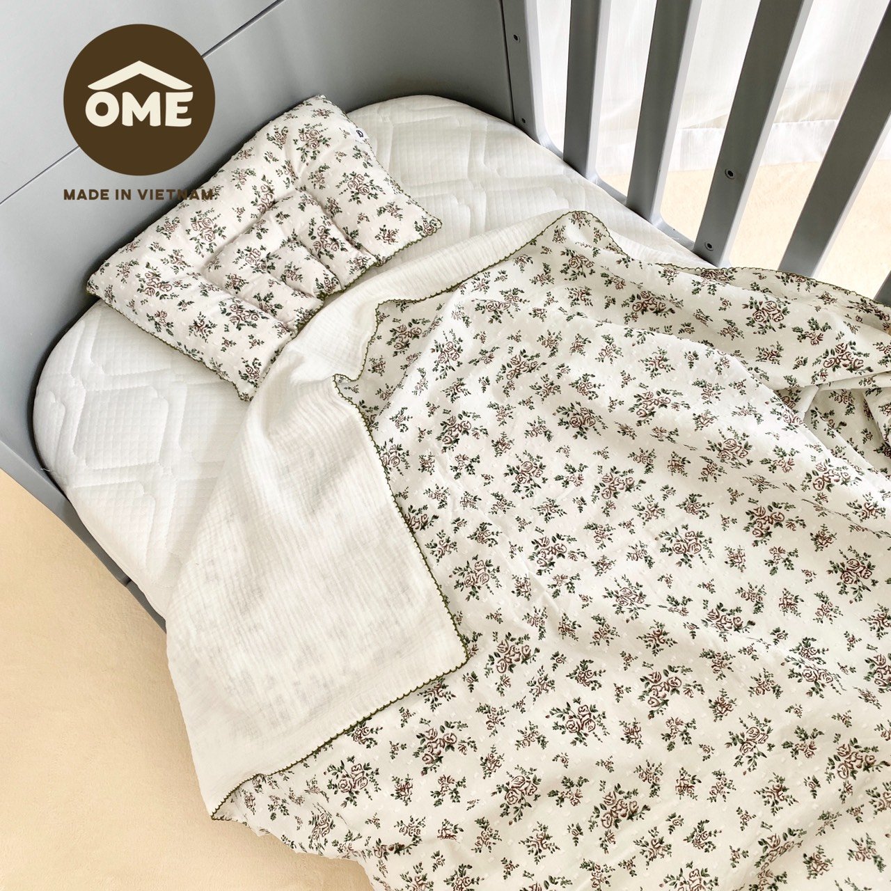 Set chăn gối vải thô họa tiết hoa Vintage cao cấp chính hãng Ome cho bé, mẫu mới nhất 2021 |Chăn gối cho bé|