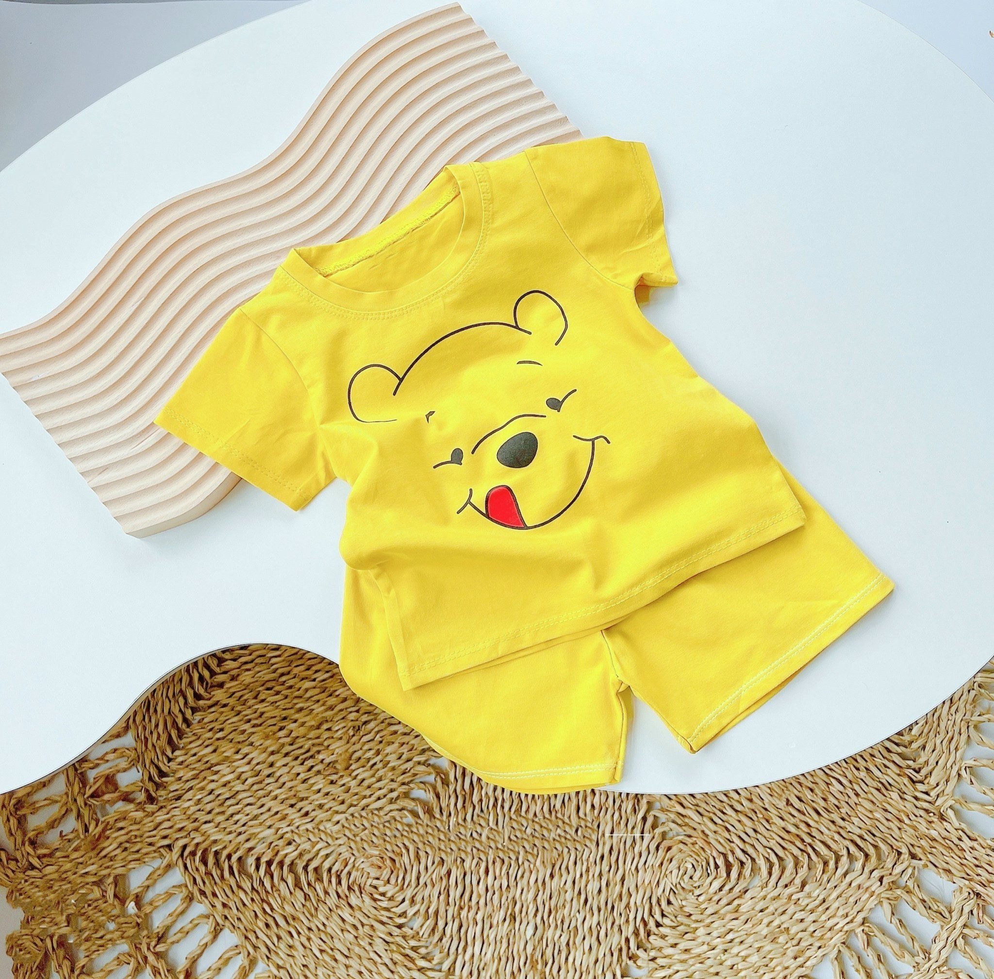 Đồ bộ bé trai và đồ bộ bé gái, Bộ cộc màu vàng size 8-18kg VS017 - bộ quần áo trẻ em cộc tay in hình gấu cực xinh