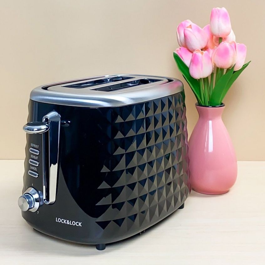 Máy nướng bánh mì lock&lock công suất 800w ejb- 222blk