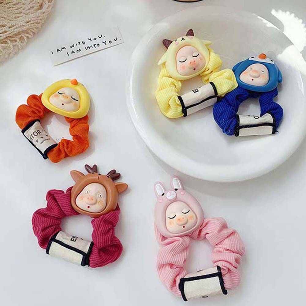 Cột tóc nhung gắn icon heo đội mũ cute