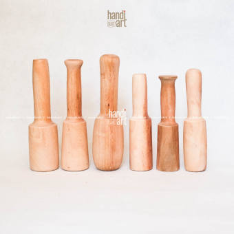 Dụng cụ đập nước đá bằng gỗ, Chày gỗ