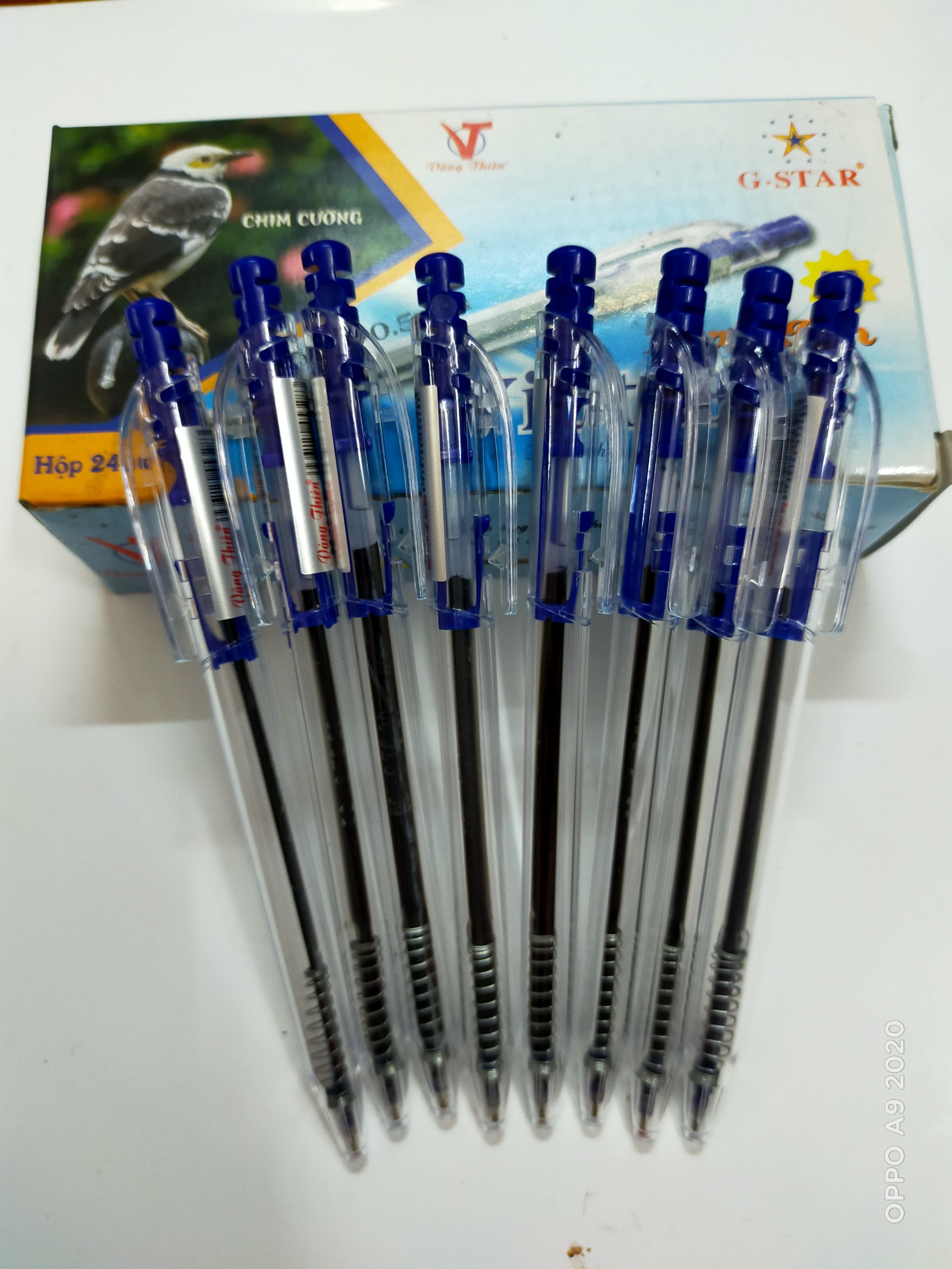 Hộp 24 cây bút bi mực xanh g-star 4a đầu bi 0.5mm.