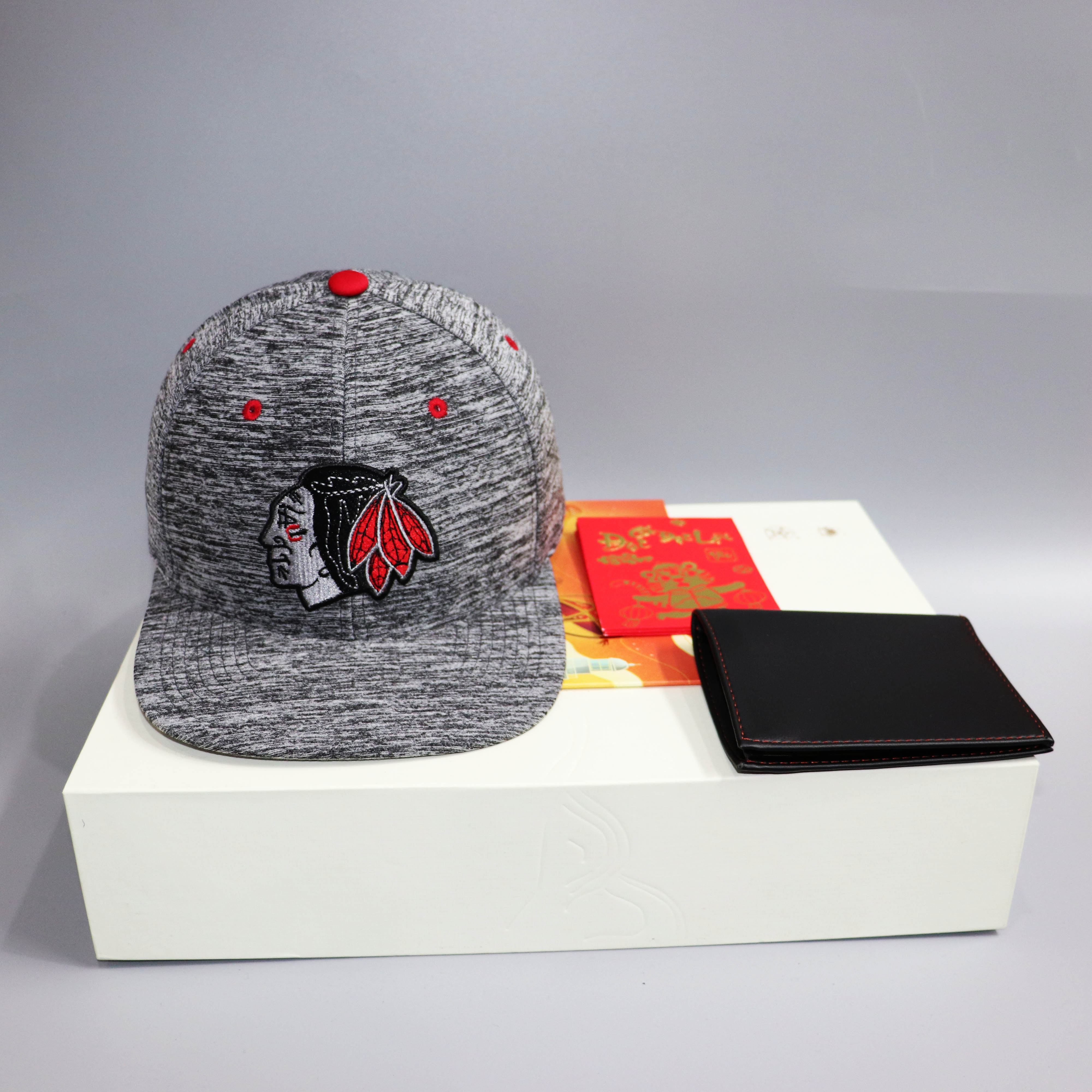 Nón snapback xám thổ dân nam mỹ