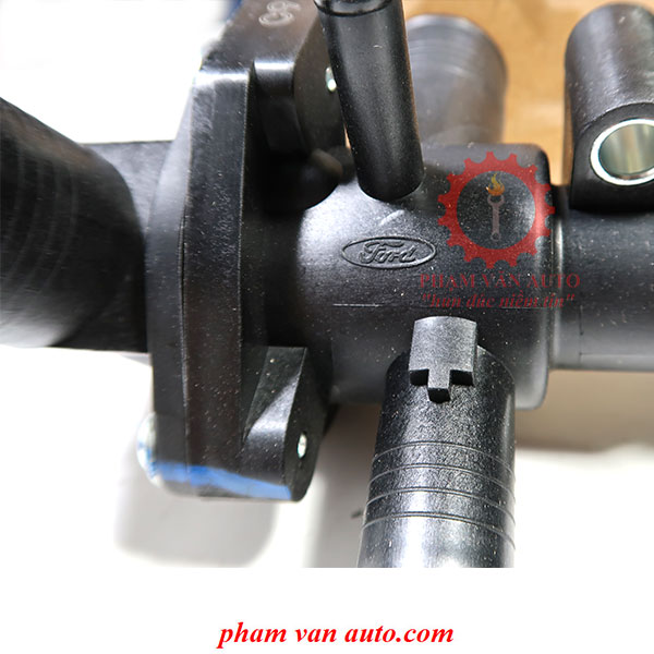 Van hằng nhiệt Ford Transit cả cụm 8C1Q8A586AA hàng chính hãng giá tốt Phạm Văn auto
