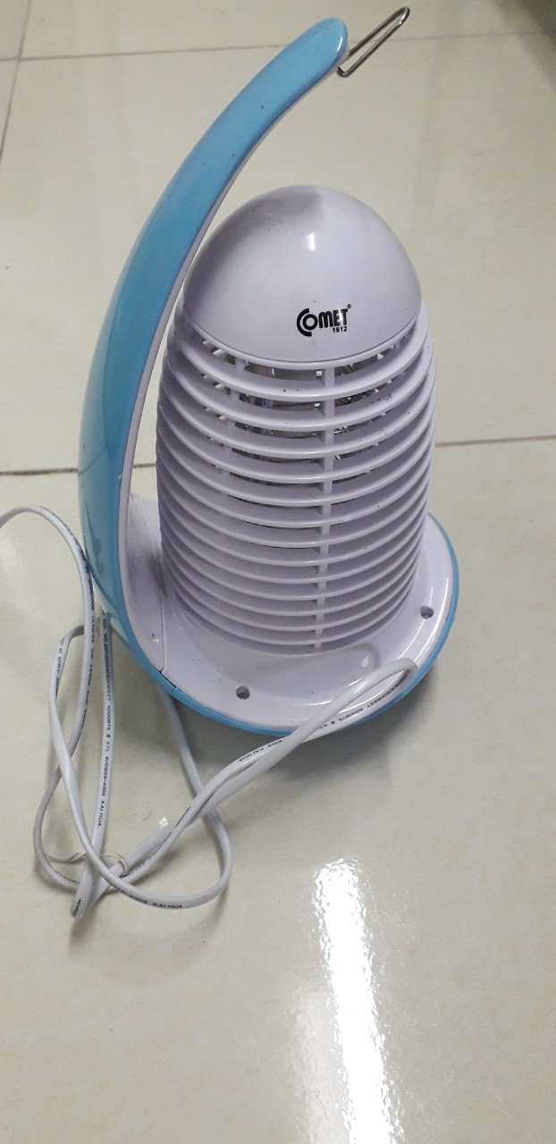 Đèn diệt muỗi comet CM079