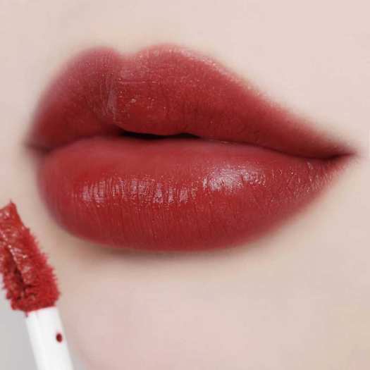 Son kem lỳ Black Rouge màu đỏ đất COCOLUX