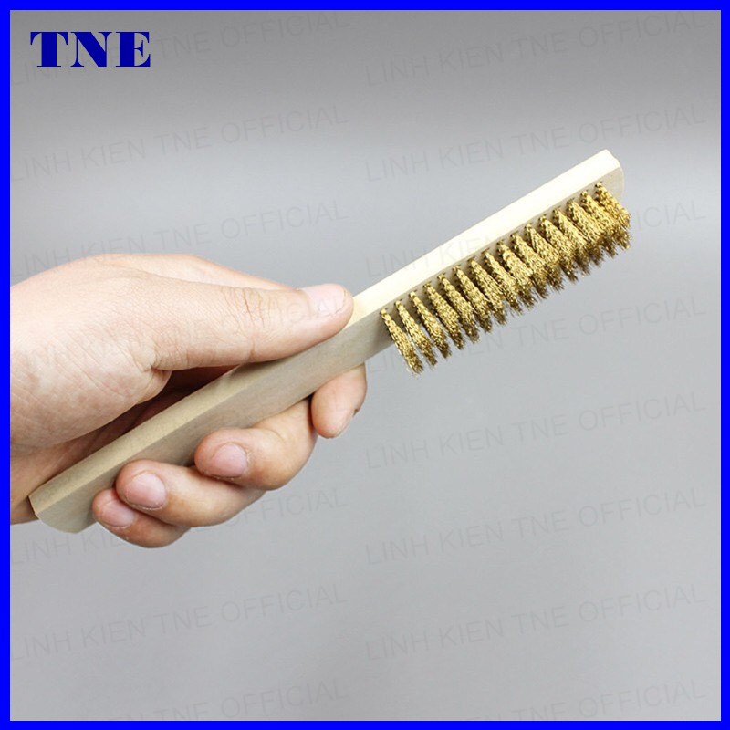 Bàn chải dây đồng cán gỗ 208mm dùng để vệ sinh kim loại