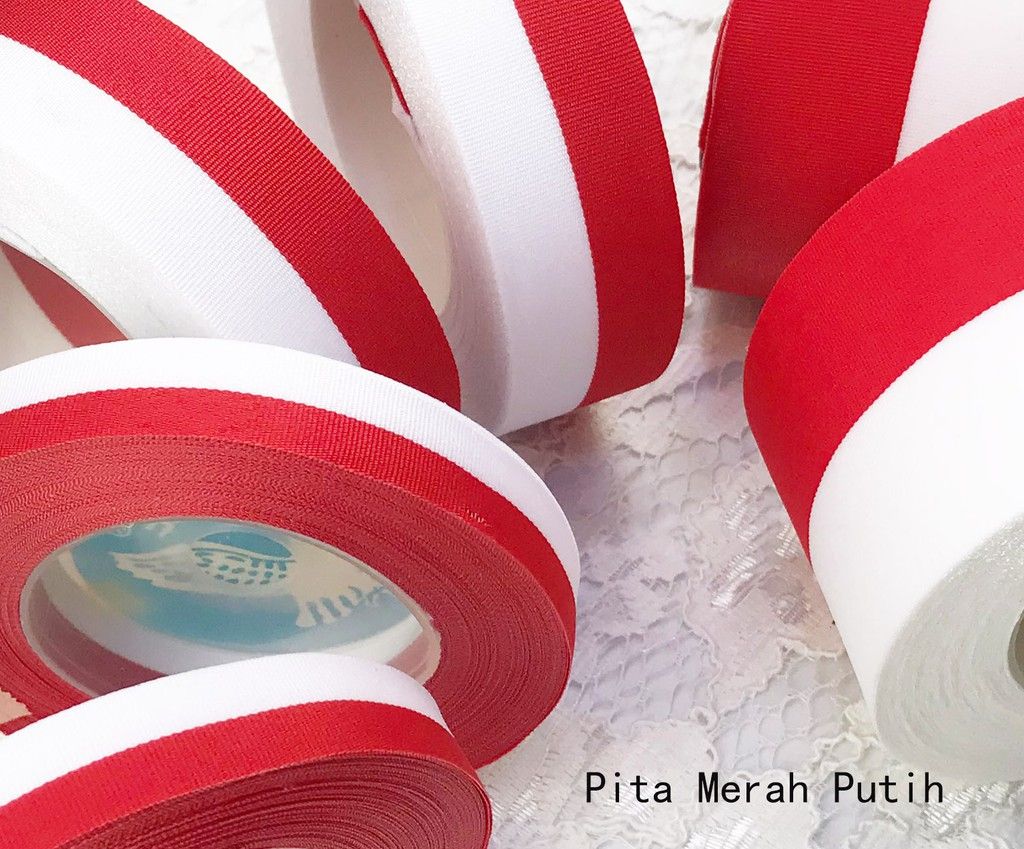 1 ROL PITA KAIN SATIN MERAH PUTIH 1/2 INCH / 1 INCH / 1 1/2 INCH / HIASAN 17 AGUSTUS HUT RI