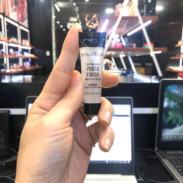 Kem lót Smashbox Smooth & Blur
