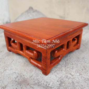 Đế bát hương-đôn gỗ hương kỷ chiện vuông 8cm mặt vuông