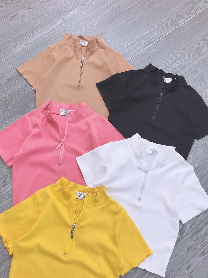 Áo thun croptop tay ngắn dây kéo cổ