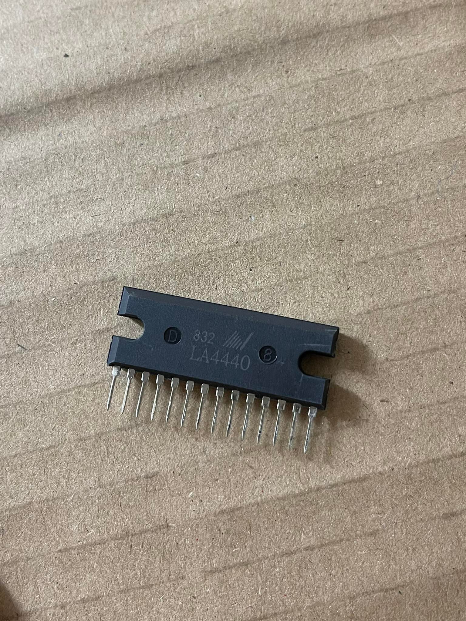 IC khuếch đại công suất NF Corporation LA4440 chính hãng mới 100%