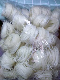 Phở khô, Bún xắt quấn lọn (thực phẩm dự trữ)