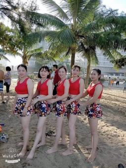 Bộ đồ bơi nữ thiết kế áo xoắn eo tôn dáng và quần giả váy siêu xinh