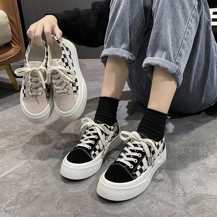 Giày thể thao nữ ULzzang bata kẻ caro cổ thấp Giầy sneaker bánh mì mũi tròn Hot hit