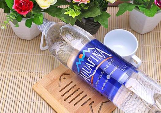 1 CHAI NƯỚC SUỐI AQUAFINA 1.5L