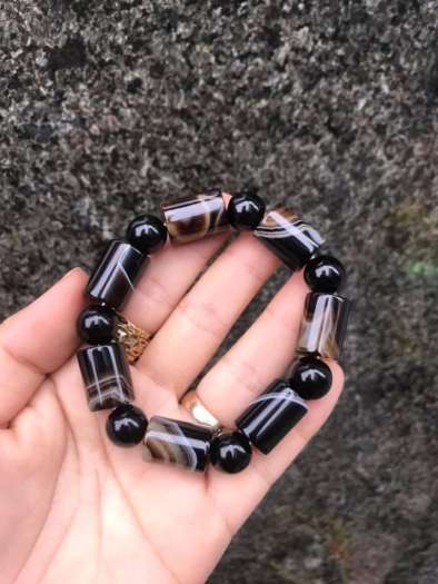 VÒNG TAY MÃ NÃO TÂY TẠNG KIỂU ĐỐT TRÚC 14LY