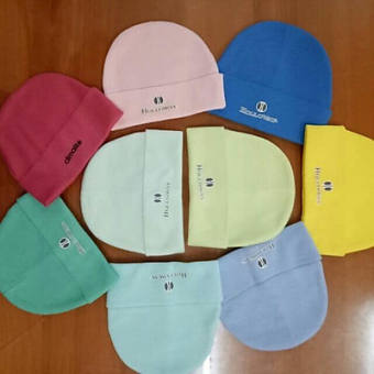 Nón mũ sơ sinh cho bé từ 0-6 tháng. mũ vải cho bé. nón sơ sinh trơn co giãn $ chiều mềm mịn,tặng vòng dâu cho bé trị giá 20k