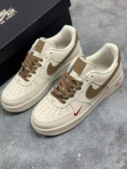 NIKE AIR FORCE 1 LOW WHITE BROWN