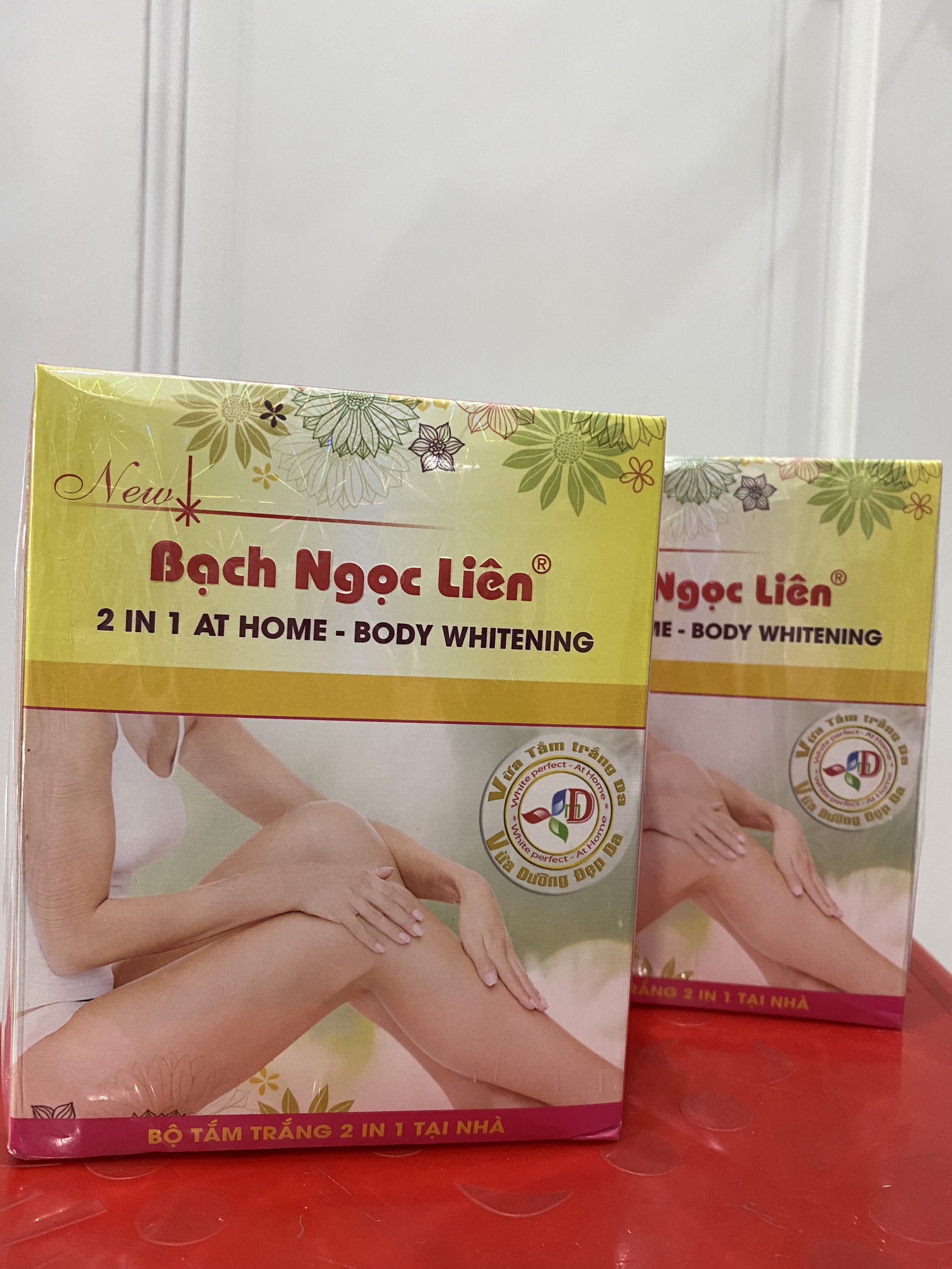 Bộ tắm trắng 2 in 1 Bạch Ngọc Liên tại nhà