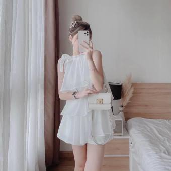 Set Áo Cổ Yếm Bèo Tầng Kèm Quần Short Trắng PNT SHOP