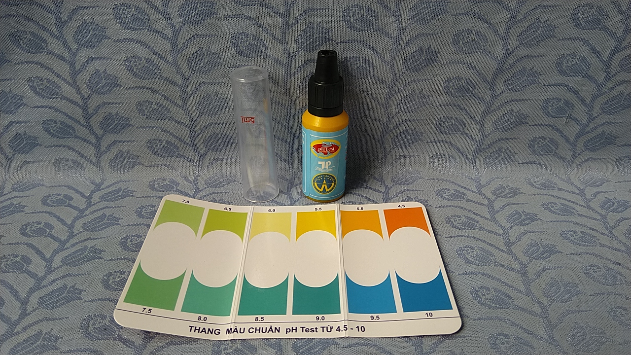 Bộ kiểm tra pH dùng cho bể cá.