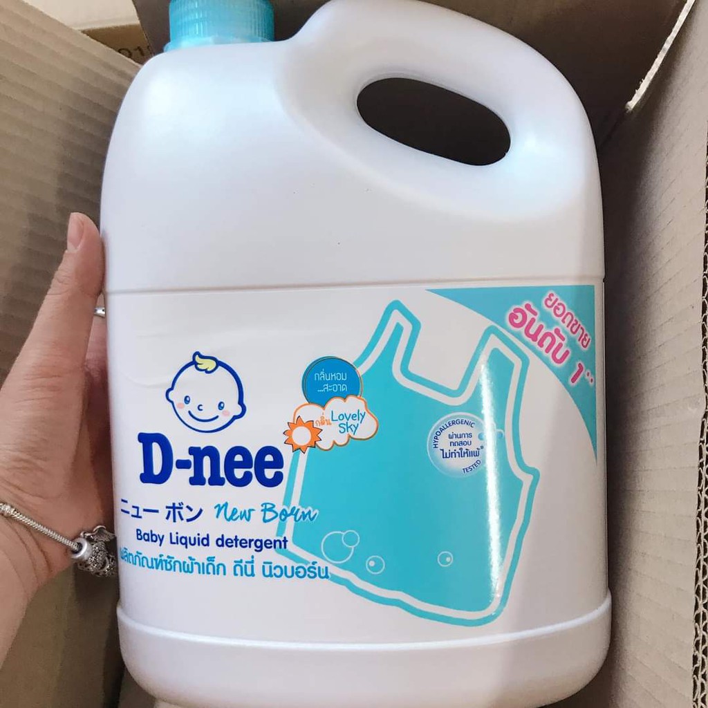 Nước giặt xả DNEE chuẩn Thái Lan 3000ml loại màu xanh dương