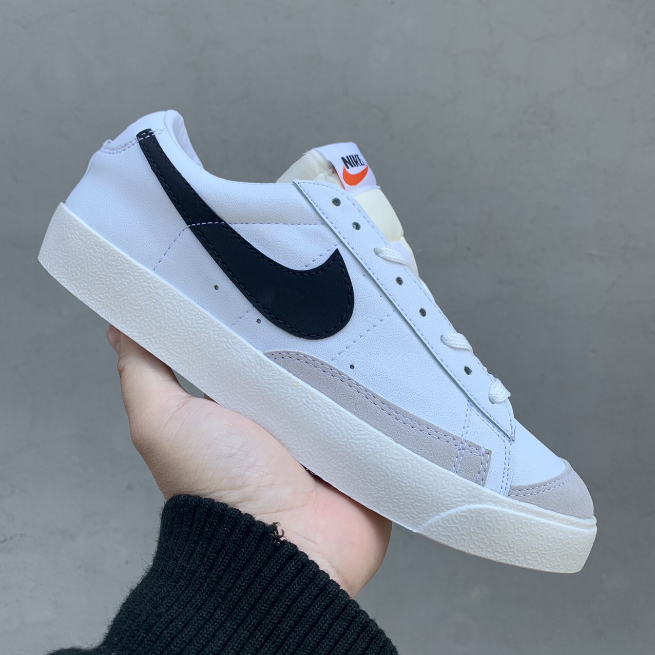 Giày thể thao sneaker Blazer Mid 77 Vintage trắng vạch đen cổ thấp
