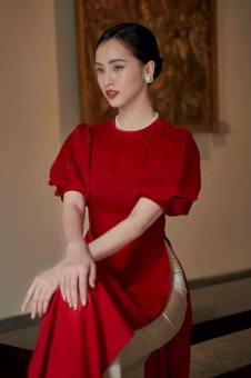 Bộ áo dài cách tân lụa ngọc trai cao cấp