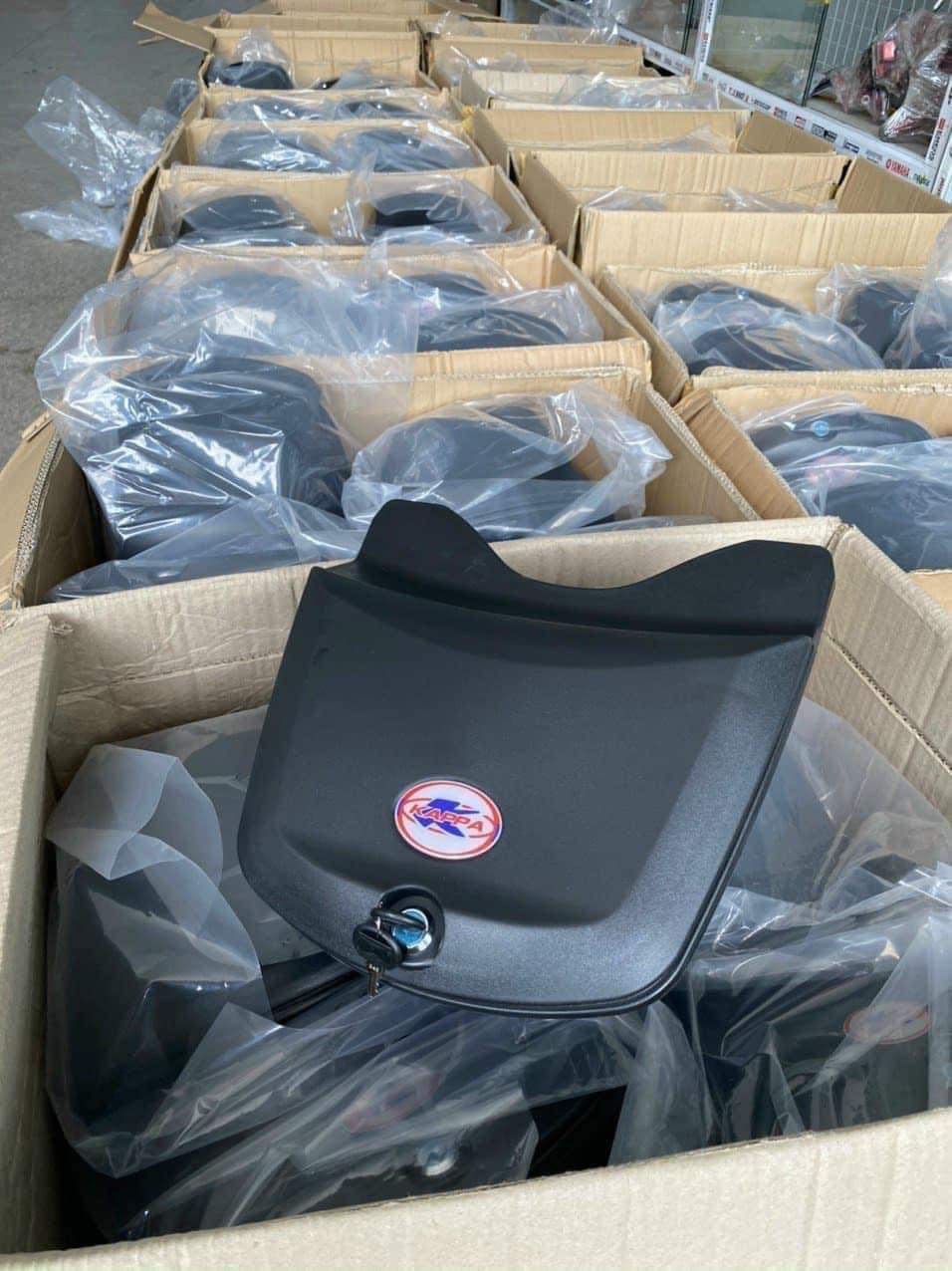 [Hình thật] Thùng giữa Kappa dành cho nhiều loại xe (ex10, exciter10, Ex135, Ex150, Ex155, Exciter 155, Exciter 150, Winner, Winner X, Sirius, Sirius fi, Wave17,...