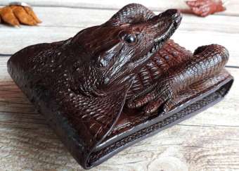 Ví DA CÁ SẤU Nguyên Con Cá Sấu và Bàn Tay Cá CAM KẾT DA THẬT 100%-TẶNG KÈM HỘP SANG TRỌNG ví da cá sấu nam bóp da cá sấu thật 100% ví da