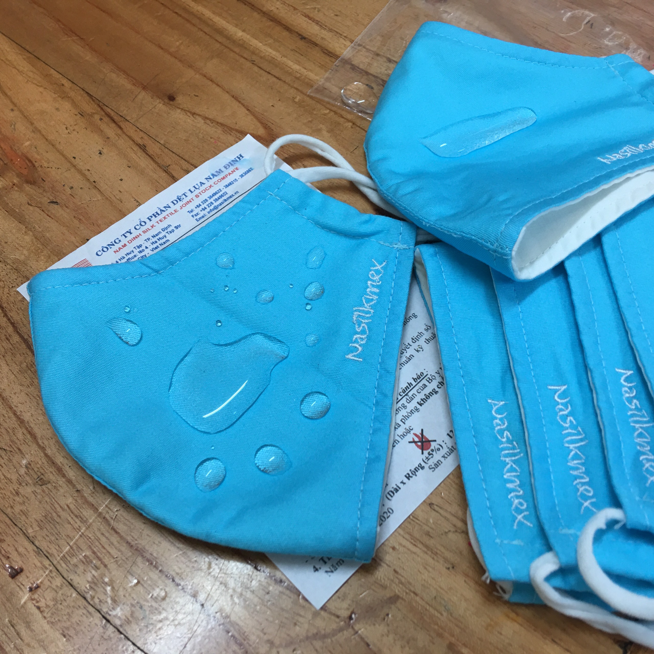 Khẩu trang vải chống nước đi mưa, kháng khuẩn 3 lớp Dệt Lụa Nam Định