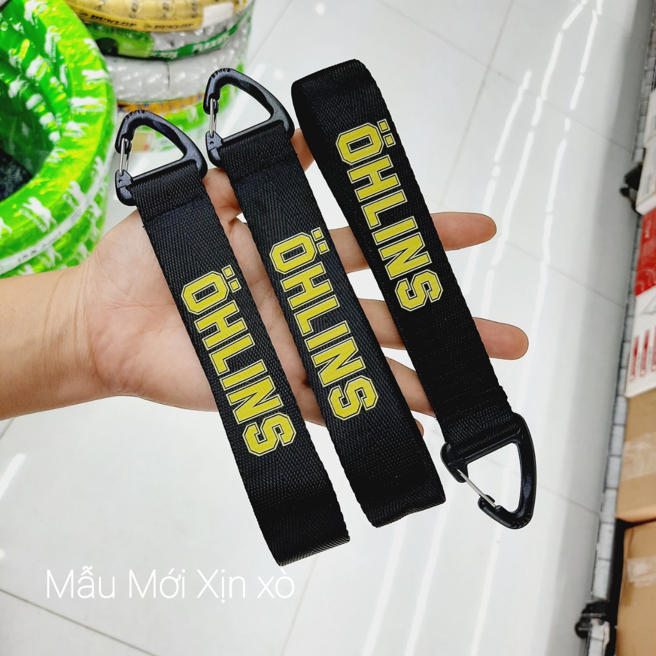 Móc khóa dây ohlins đen vàng