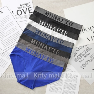 ภาพหน้าปกสินค้าKitty Mall คละสีชุดชั้นในชายกางเกงในชายกางเกงขาสั้น MUNAFIE แบบซองเนื้อผ้านิ่มใส่สบาย [กทม. พร้อมส่ง] ที่เกี่ยวข้อง