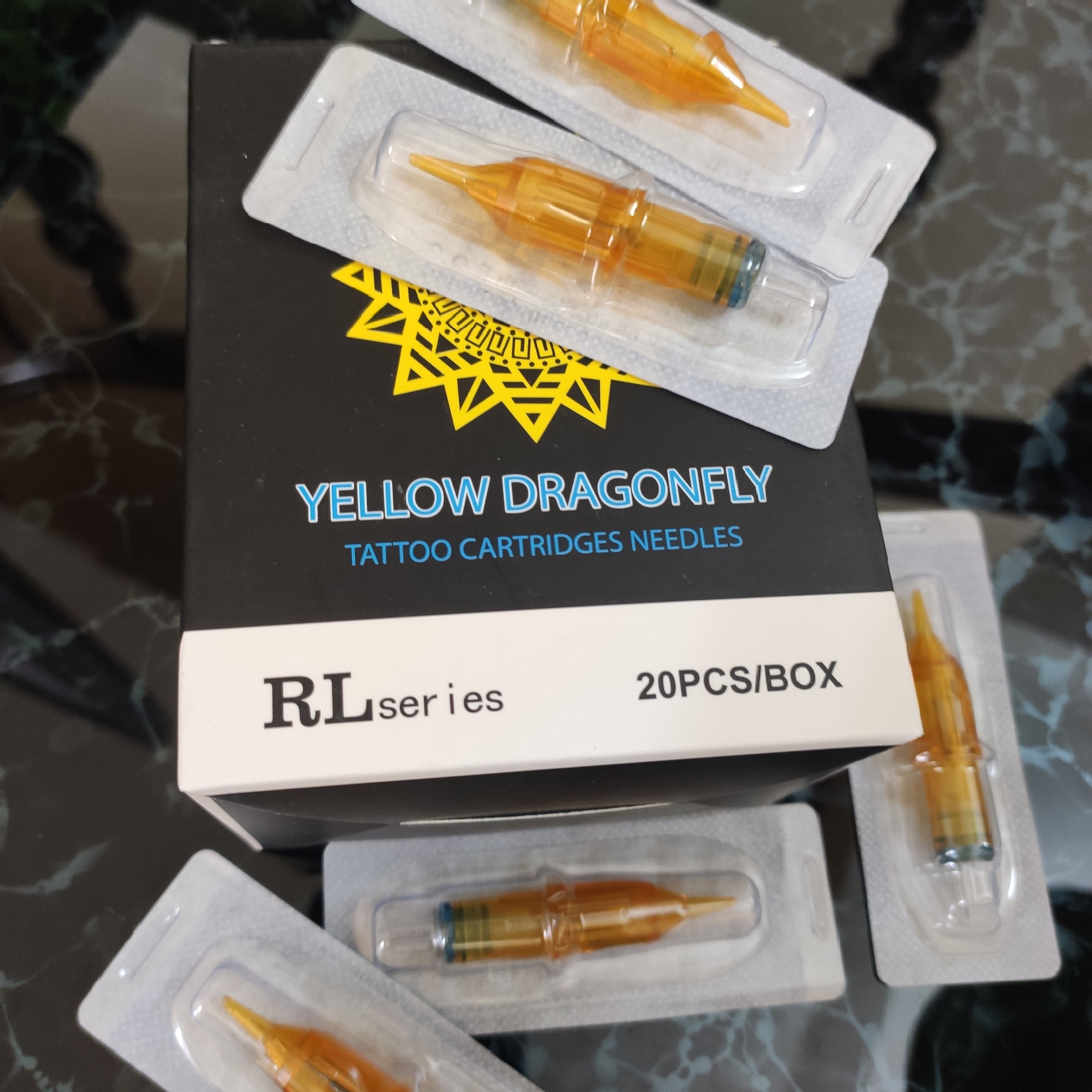 Hộp 20 kim xăm pen 1rl đi nét yellow dragonfly