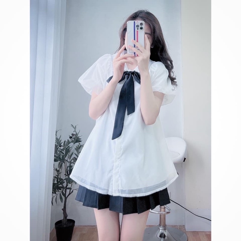 Áo babydoll voan cổ bèo viền ren thắt nơ đen dáng xòe - Áo váy babydoll voan giấu quần tay bồng