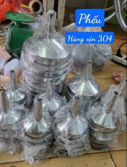 Phễu inox 304 rót chất lỏng bằng inox cao cấp tiện lợi cho nhà bếp