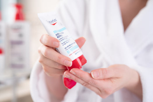 Kem dưỡng da tay Eucerin Advanced Repair Hand Creme