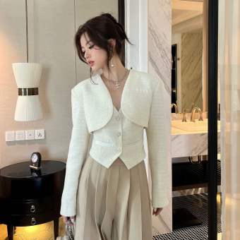 Baie Coat & Baie Vest - Áo Khoác Tweed Kiểu Nữ Dáng Ngắn Dài Tay & Áo Gile Phối Túi Đính Khuy Bạc Vuông Sang Trọng Đi Làm