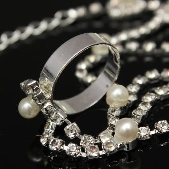 Crystal Rhinestone Pearl Hand Harness Bracelet Chain Link Finger Ring Jewelry April 2018 - 4 Crystal Rhinestone Pearl Hand Harness Bracelet Chain Link Finger Ring Jewelry - 4