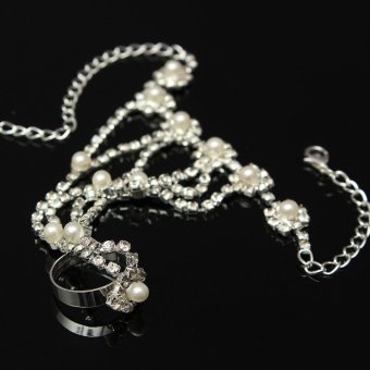 Crystal Rhinestone Pearl Hand Harness Bracelet Chain Link Finger Ring Jewelry April 2018 - 5 Crystal Rhinestone Pearl Hand Harness Bracelet Chain Link Finger Ring Jewelry - 5