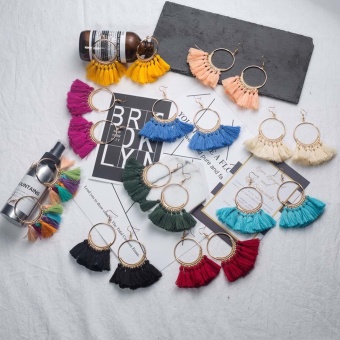 Kuhong Vintage Female Temperament Fashion Tassel Earrings - Intl June 2018 - 2 Kuhong Vintage Female Temperament Fashion Tassel Earrings - intl - 2