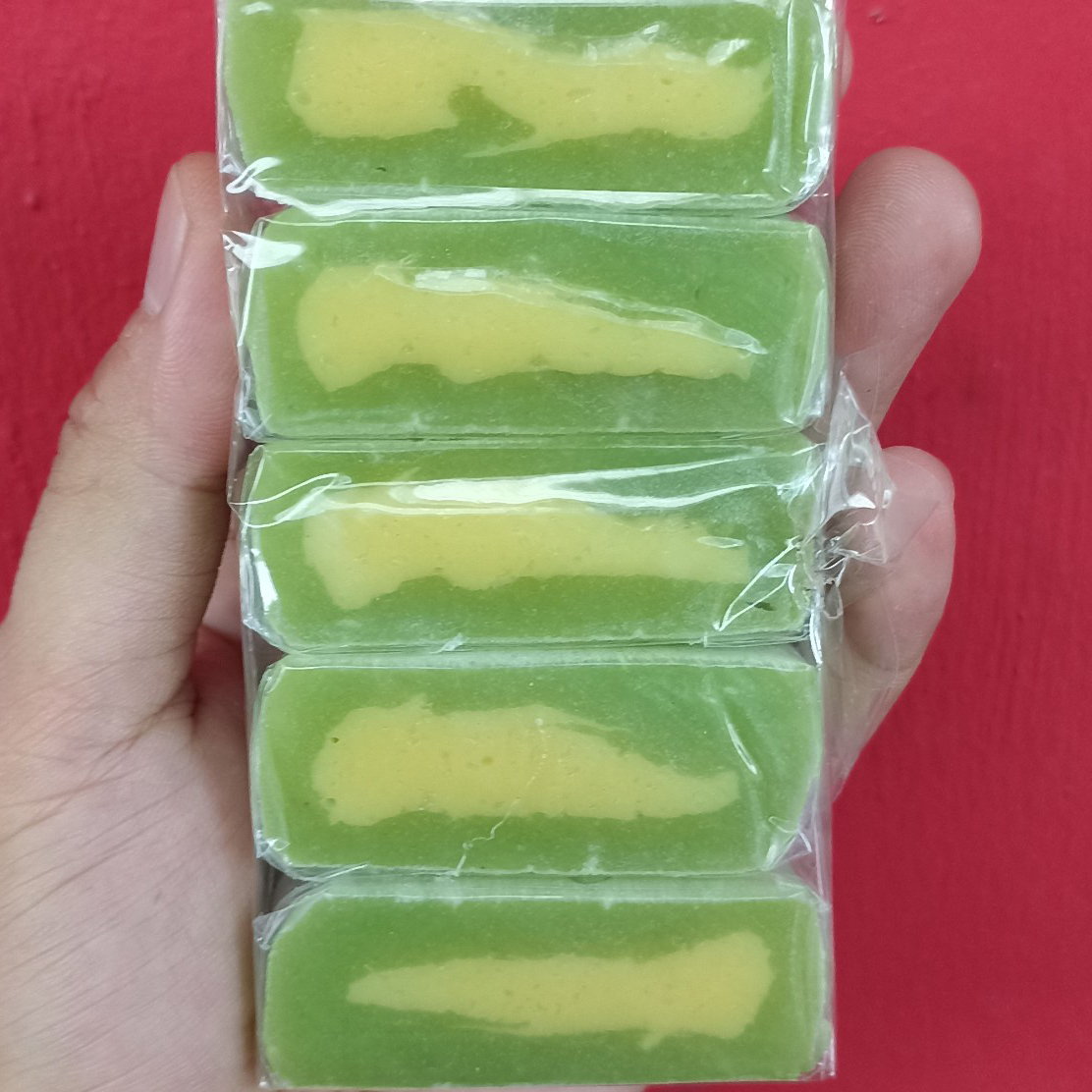 Bánh in dẻo lá dứa đậu xanh