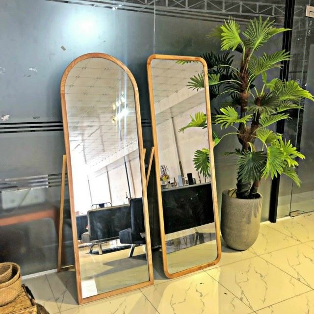 Gương soi toàn thân khung gỗ treo tường,gương mái vòm nịnh dáng giá rẻ kích thước 45x120cm guonghoangkim KG0001