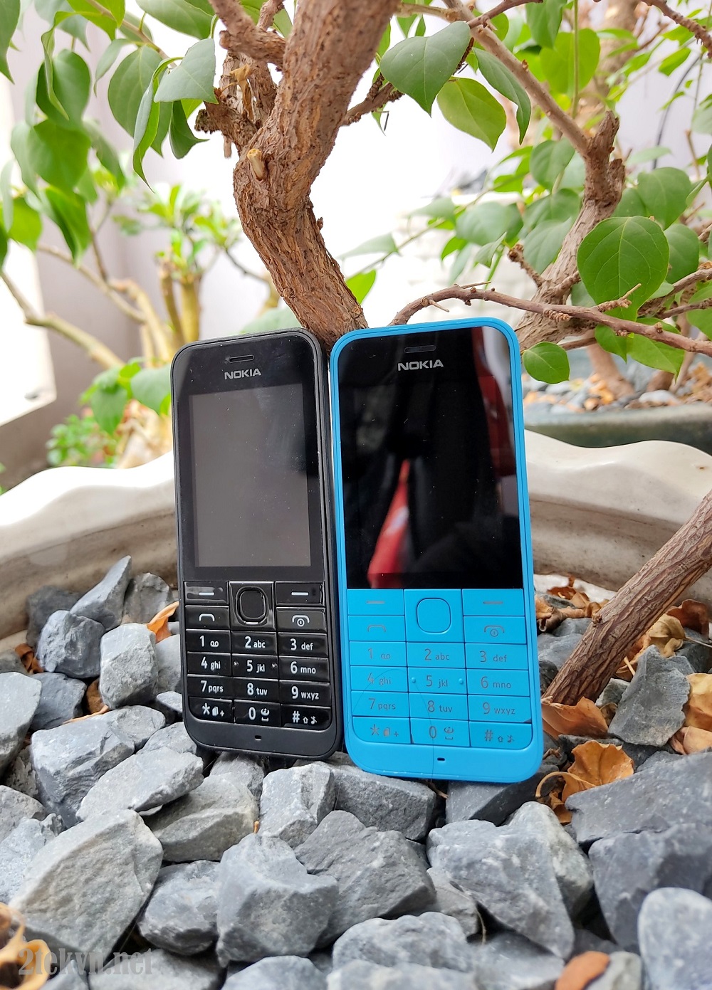 Điện thoại nokia 220 2 sim phổ thông giá rẻ