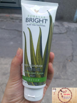KEM ĐÁNH RĂNG LÔ HỘI Forever Bright Toothgel (130ml)