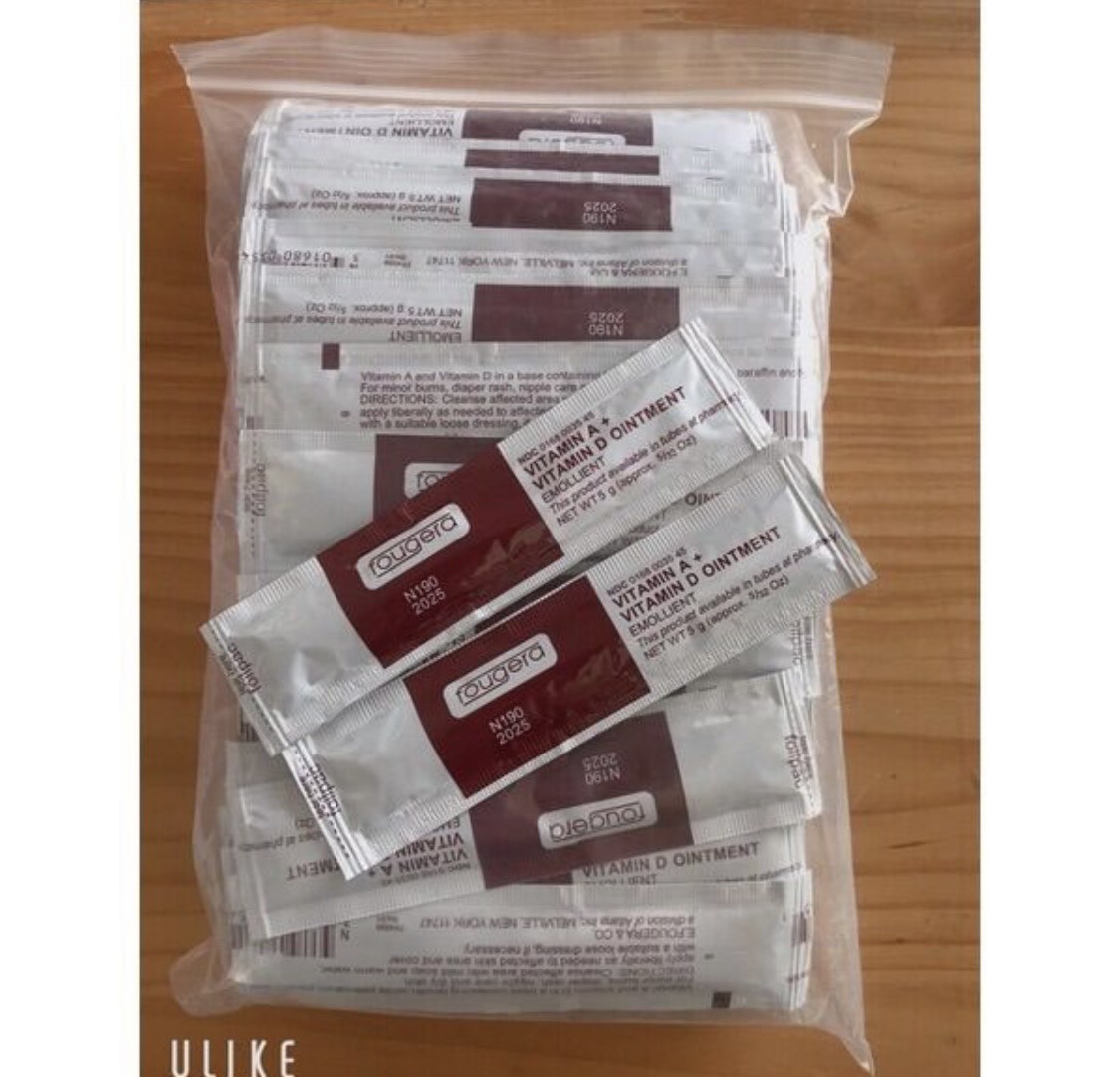 Dưỡng vitamin AD sau phun xăm dành cho Mày Môi dạng gói
