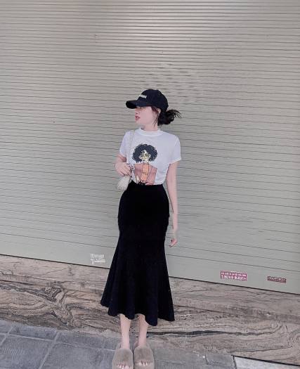 Bộ bé gái Sun & Moon áo thun HOA CƯỜI + Chân váy jean – SUN & MOON